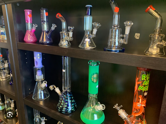 Accessories quality at O'Buds Cannabis Annandale